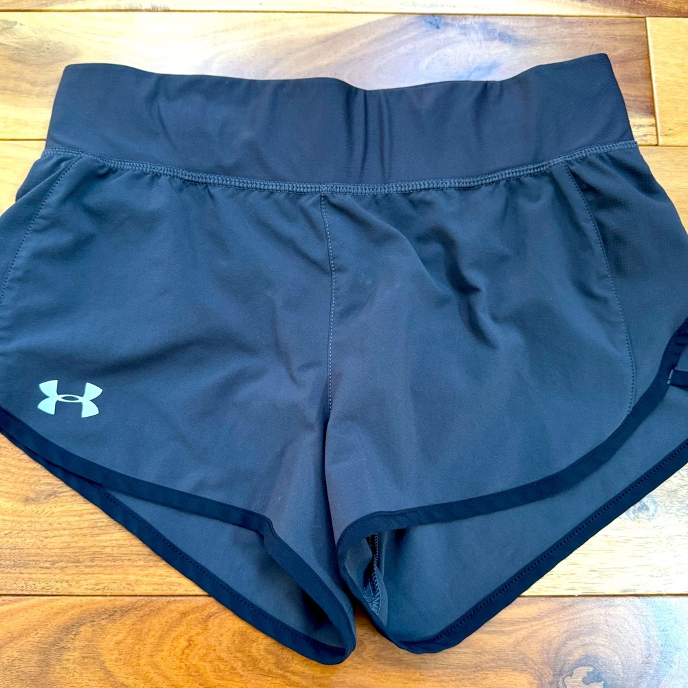 Under Armour dark grey with black piping Athletic Shorts Lightweight Performance